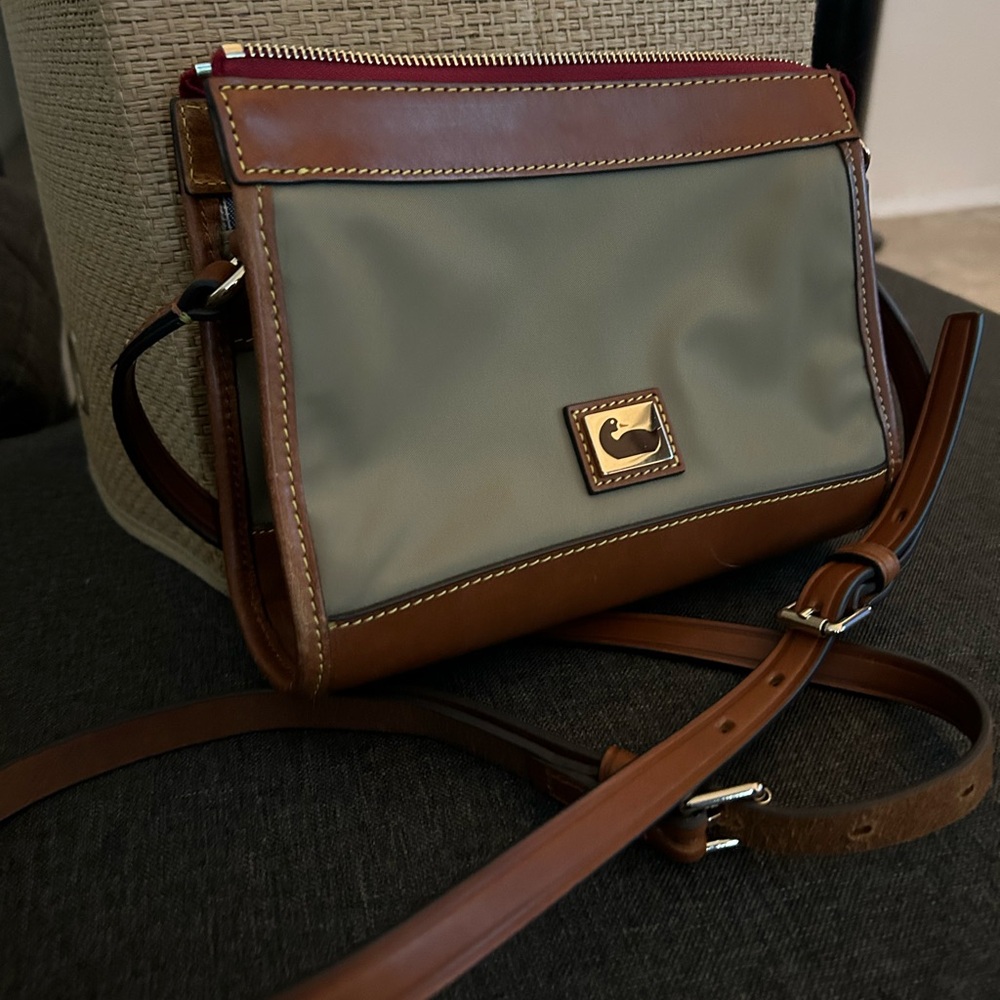 Wayfarer Zip Crossbody